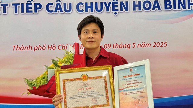 Nam nhạc sĩ sáng tác ca khúc 3 tỷ views được hát trong Lễ diễu binh, diễu hành 30/4 nhận giấy khen, hứa làm điều đặc biệt