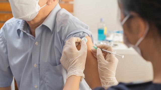 Tin vui, phát hiện loại vaccine có thể giúp giảm 26% nguy cơ đột quỵ, suy tim và tử vong do bệnh tim