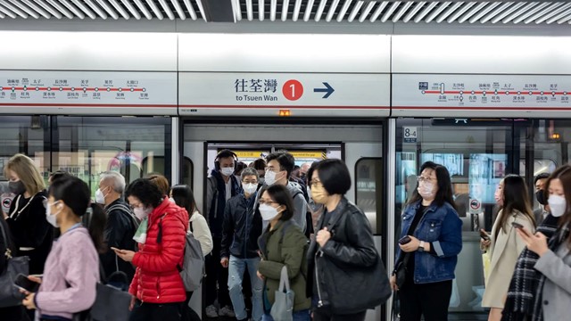 COVID-19 tái bùng phát tại châu Á: Số ca tăng vọt, nhiều nơi phát ‘báo động đỏ’