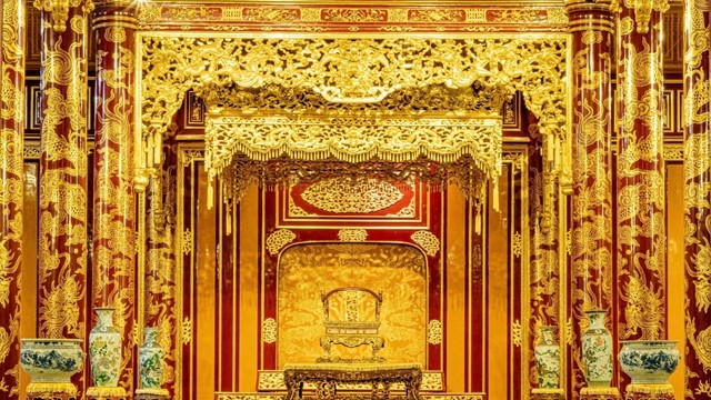 Phó Thủ tướng yêu cầu kiểm điểm tổ chức, cá nhân trong vụ việc đập gãy Ngai vàng vua triều Nguyễn, báo cáo trước ngày 1/6