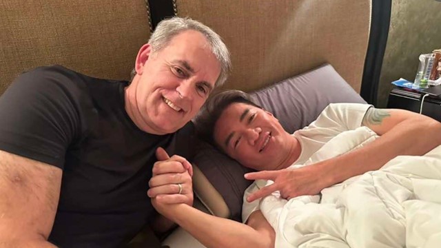 Tỷ phú công nghệ vướng kiện tụng, mua đứt 'Xin lỗi tình yêu' của Đàm Vĩnh Hưng: Ở dinh thự nghìn tỷ tại California, 10 năm làm Apple, lấy vợ ca sĩ Việt