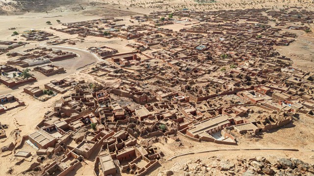 Thị trấn cổ được UNESCO công nhận là di sản đối diện nguy cơ bị ‘nhấn chìm’ bởi cát sa mạc