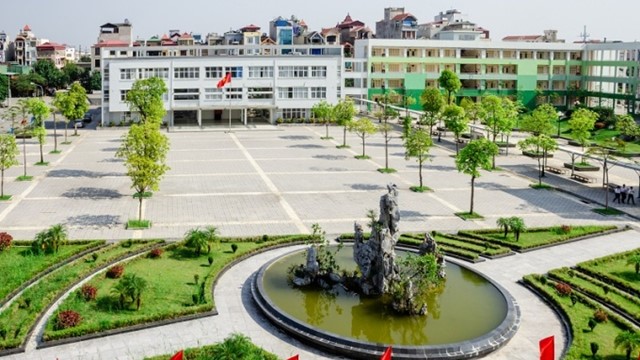 Vượt Chuyên Hà Nội - Amsterdam, ngôi trường mang tên Anh hùng dân tộc tiêu biểu có 'tỷ lệ chọi' cao nhất Hà Nội