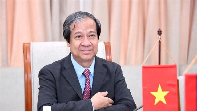 Bộ trưởng Giáo dục và Đào tạo: Tiếng Lào có thể trở thành ngoại ngữ thứ 8 dạy trong các trường phổ thông