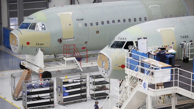 Thương vụ hàng không lớn nhất lịch sử: Trung Quốc tính mua 500 máy bay Airbus, gửi lời cảnh báo rắn gửi tới Mỹ