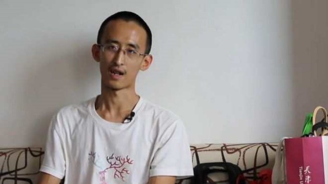 'Thần đồng' 10 tuổi đỗ đại học, 16 tuổi học Tiến sĩ nhưng cuối cùng thất nghiệp, cuộc sống khổ sở khó tin