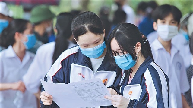 Một ngành học ‘siêu hot’ được nhiều thí sinh lựa chọn bất ngờ tăng học phí gấp đôi, có trường lên tới 62 triệu đồng/năm