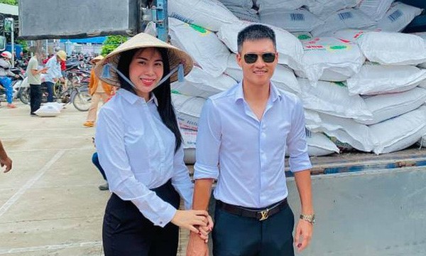 Công Vinh - Thủy Tiên có động thái mới sau thời gian dài im ắng