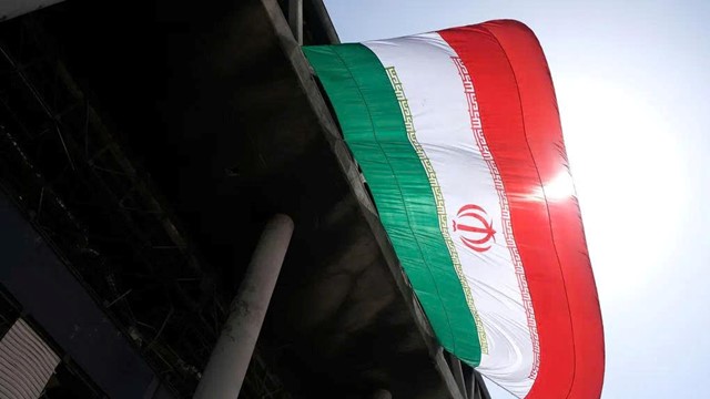 Mỹ không kích Iran, ông Trump vẫn tuyên bố ‘nếu họ biết điều, tôi sẽ gỡ trừng phạt’