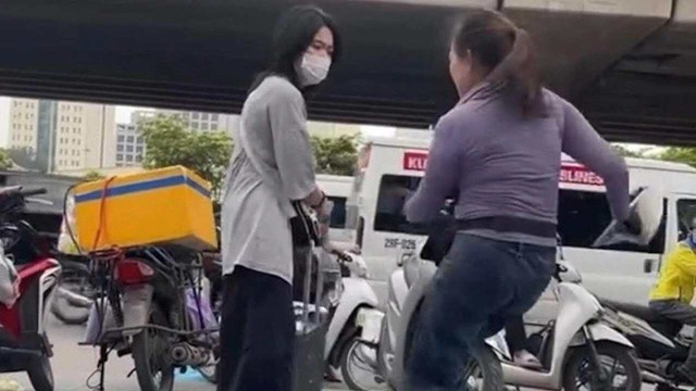 Xử phạt bà K. bán trà đá ở trước bến xe Mỹ Đình