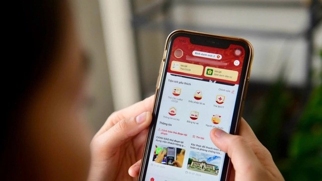 Bộ Công an hướng dẫn người dân xử lý lỗi chưa cập nhật bằng lái trên VNeID