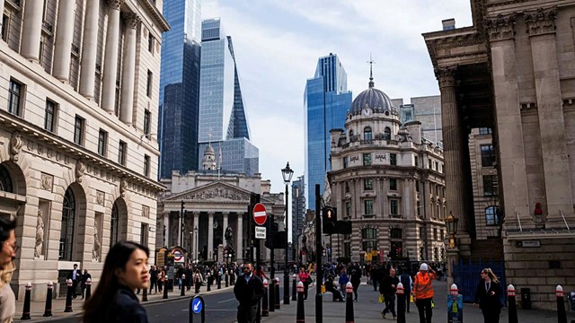 Hơn 10.000 triệu phú rời đi, loạt doanh nghiệp ‘chuyển sàn’: Chuyện gì đang xảy ra với trung tâm tài chính số 1 châu Âu?