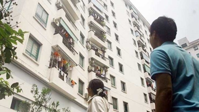 Giá chung cư tăng 'chóng mặt', có khi nào tôi phải ở nhà thuê cả đời?