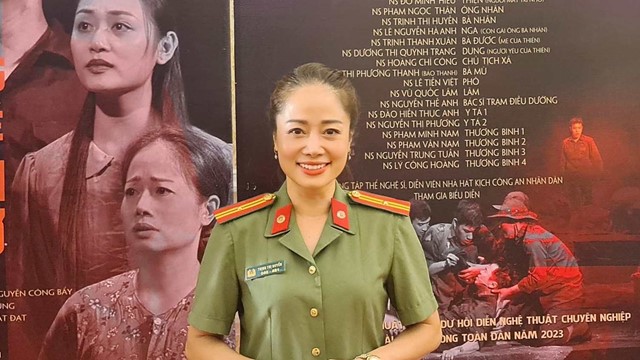 Danh tính nữ diễn viên vào vai Bí thư xã trong phim 'giờ vàng' VTV: Là Thiếu tá Công an, có 22 năm trong ngành