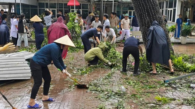 Nghệ An có 2 người bị thương, 2.189 căn nhà hư hỏng, tổng thiệt hại khoảng 850 tỷ đồng do bão số 5
