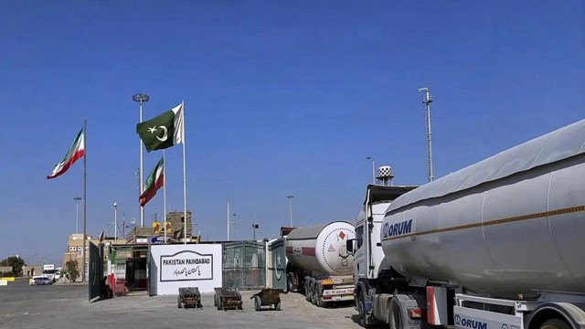 Giới đầu tư đổ dồn sự chú ý vào một quốc gia châu Á sau tuyên bố gây sốc của ông Trump 