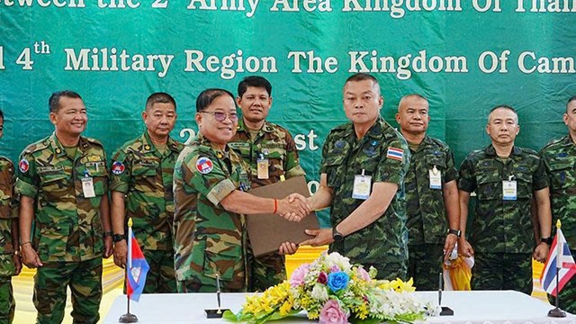 Campuchia - Thái Lan ký 11 cam kết hạ nhiệt căng thẳng biên giới 