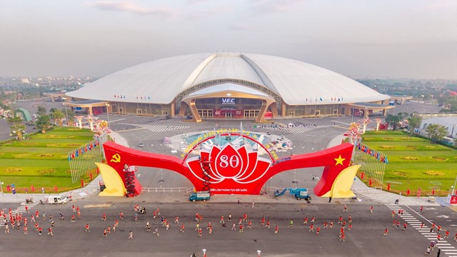 Triển lãm Thành tựu Đất nước lập kỷ lục