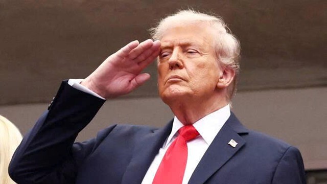 Ông Trump tuyên bố sẵn sàng trừng phạt Nga bước sang ‘giai đoạn hai’, hé lộ nước cờ mới gây chấn động 