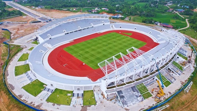 Chỉ vài tháng nữa, sân vận động lớn nhất miền núi phía Bắc sẽ đi vào hoạt động, sức chứa 22.000 chỗ, đạt chuẩn quốc tế