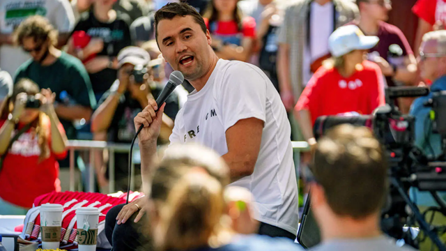 Chính trị gia quyền lực thân thiết với ông Trump bị bắn chết giữa ban ngày, nước Mỹ rúng động