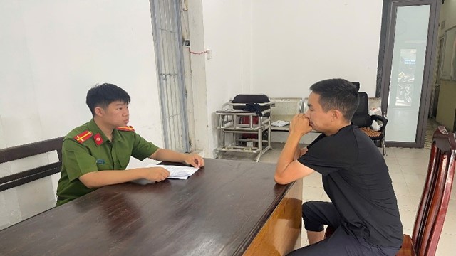 Bắt giữ đối tượng bị Interpol truy nã