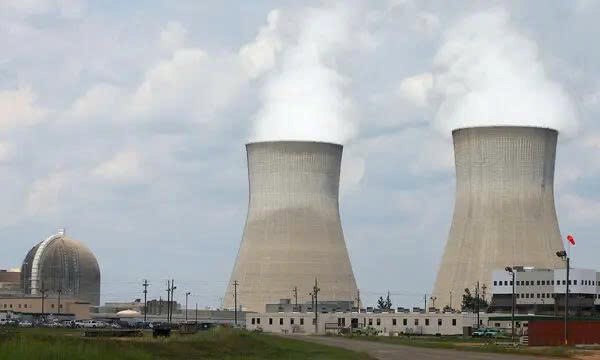 Mỹ thừa nhận không thể sống thiếu uranium Nga: Bài toán hạt nhân giữa cơn bão trừng phạt