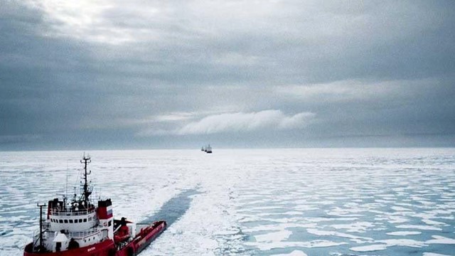 Trung Quốc dùng tàu phá băng khởi động ‘đường tắt’ xuyên Bắc Cực, rút ngắn 40% thời gian sang châu Âu
