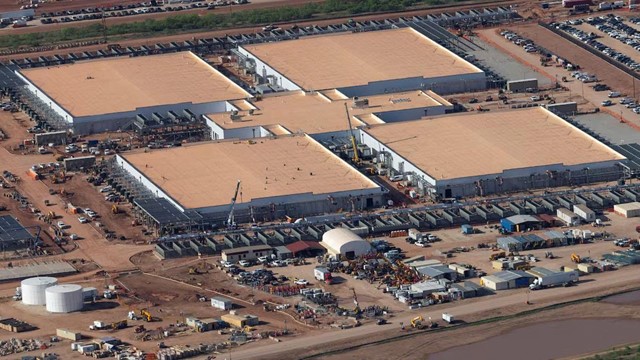 Siêu dự án 500 tỷ USD biến Mỹ thành siêu cường số 1 thế giới về AI: 3 ông lớn công bố dự án khủng