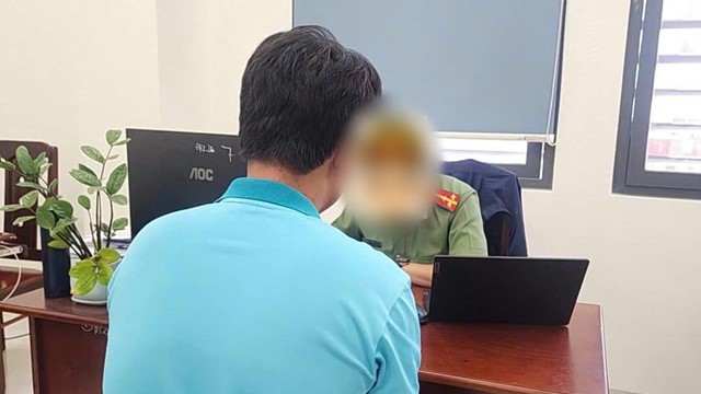 Xử phạt người đàn ông chuyển tiếp cuộc gọi đòi nợ về đường dây nóng Bộ Công an