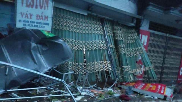 Bão Bualoi gây giông lốc kinh hoàng khiến 6 người tử vong