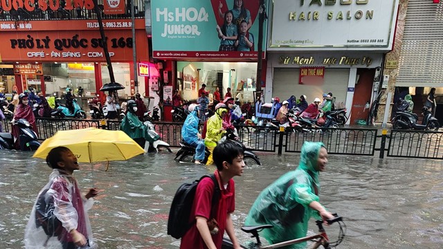 Ngày mai, 2,3 triệu học sinh Hà Nội nghỉ học