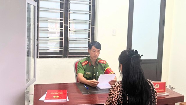 Ông N. bất ngờ thấy có 1,7 tỷ đồng trong tài khoản ngân hàng, công an mời lên làm việc 