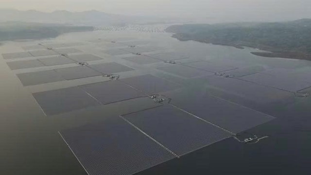 Khởi công dự án điện mặt trời nổi công suất 92MW, dự kiến vận hành từ 2026