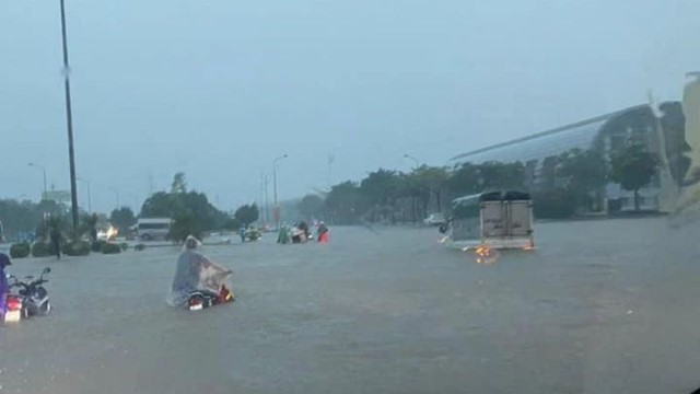 Danh sách các điểm ngập nặng ở Hà Nội ngày 7/10