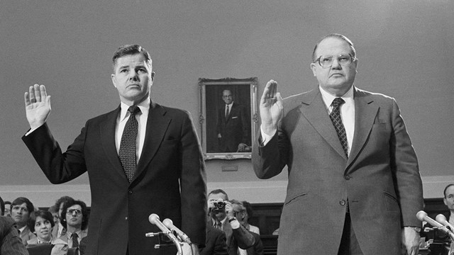 Ngày bạc hóa thành tro: Một lệnh cấm làm rung chuyển Phố Wall, gần 6.000 tấn bạc kéo cả đế chế sụp đổ chỉ trong một đêm