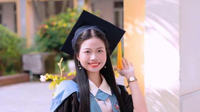 Tiến sĩ SN 2000 trẻ nhất Đại học Kinh tế Quốc dân: Thủ khoa xuất sắc Thủ đô, nhận học bổng từ quỹ của tỷ phú Phạm Nhật Vượng