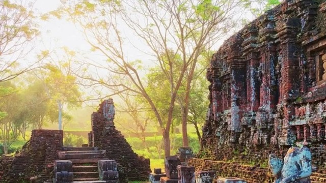 'Angkor Wat thu nhỏ của Việt Nam' lọt top tour khám phá lịch sử 'hot' nhất châu Á