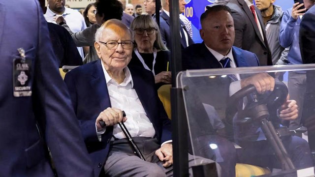 Berkshire Hathaway phát cảnh báo nóng về huyền thoại Warren Buffett