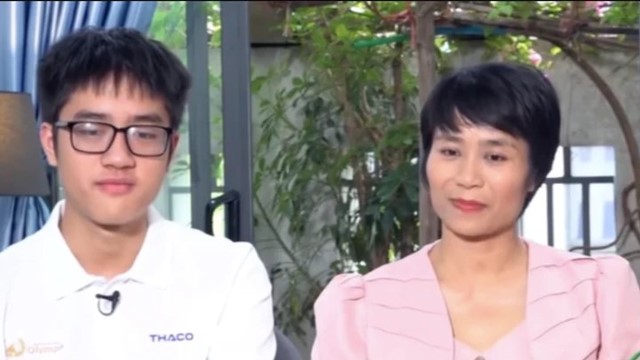 Gia đình đặc biệt nhất Olympia, có hai mẹ con cùng là 'nhà leo núi'