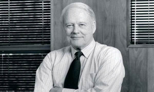 Công thức 7 điểm giúp huyền thoại William J. O’Neil nhận diện ‘siêu cổ phiếu’ trên Phố Wall