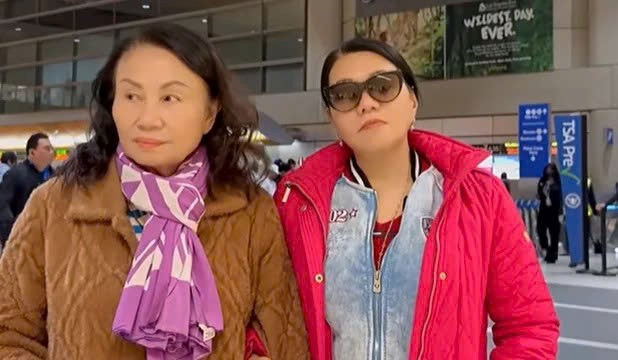 'Nữ hoàng chi bảo video' bất ngờ từ Mỹ trở về Việt Nam