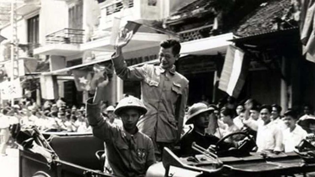 Chủ tịch đầu tiên của TP. Hà Nội từng là bác sĩ, nhậm chức khi mới 33 tuổi