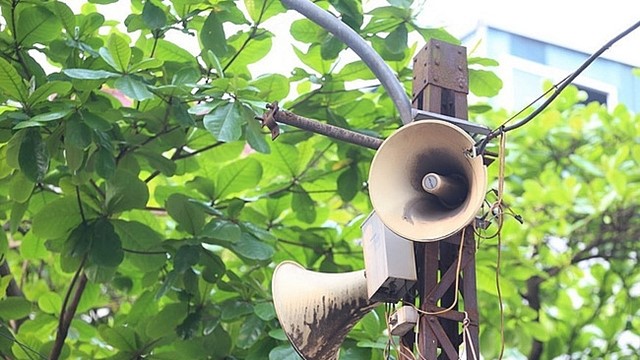 Loa truyền thanh phát lúc 3h15, một xã ở Nghệ An xin lỗi dân