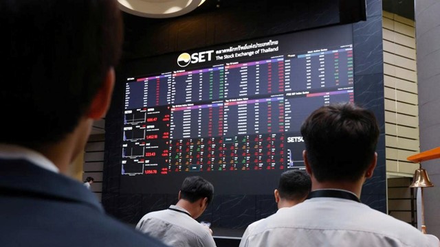 Dòng vốn tháo chạy với tốc độ không tưởng, cổ phiếu rơi tự do: Chuyện gì đang xảy ra với nền kinh tế thứ 2 Đông Nam Á? 