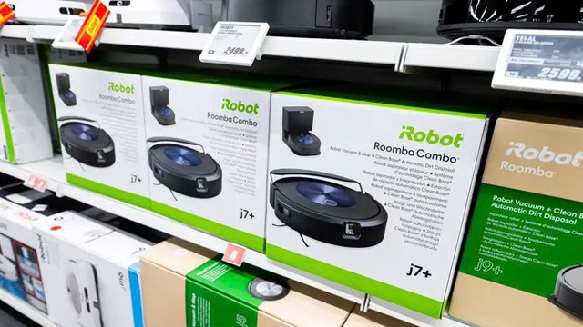 Tượng đài robot hút bụi Mỹ sụp đổ, phải 'bán mình' cho Trung Quốc