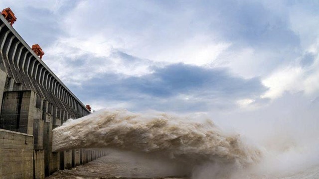 Siêu đập 168 tỷ USD lớn nhất thế giới khiến cả châu Á ‘đứng ngồi không yên’