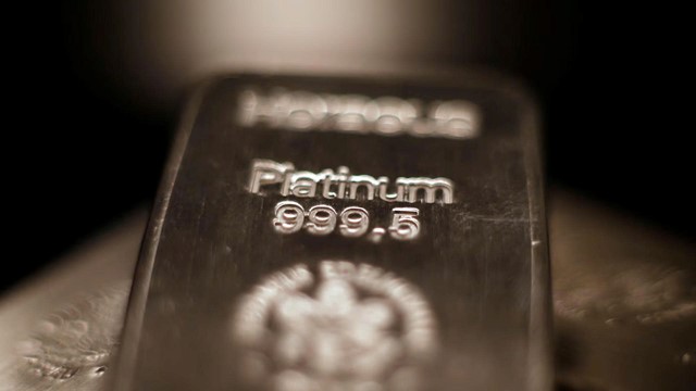 Không phải vàng hay bạc, một kim loại tăng 33% chỉ trong 1 tháng, mức chưa từng có trong gần 40 năm