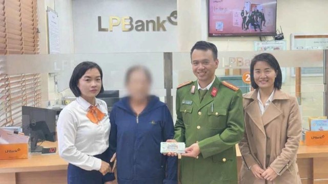 Bà K. ra ngân hàng LPBank chuyển tiền để 'kiểm tra tài chính', công an lập tức đến làm việc
