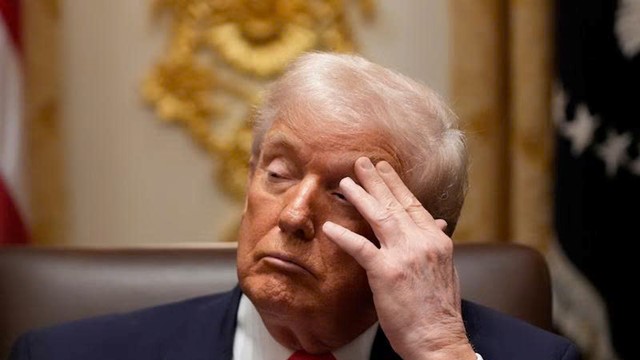 Hơn 1.000 doanh nghiệp Mỹ đâm đơn kiện ông Trump, đòi lại 133 tỷ USD tiền thuế